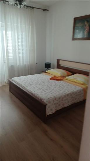 Apartment A2, for 6 persons