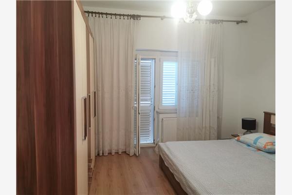 Apartment A2, for 6 persons