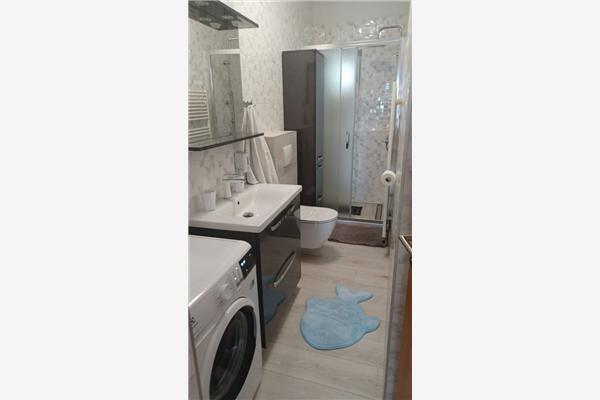 Apartment A2, for 6 persons