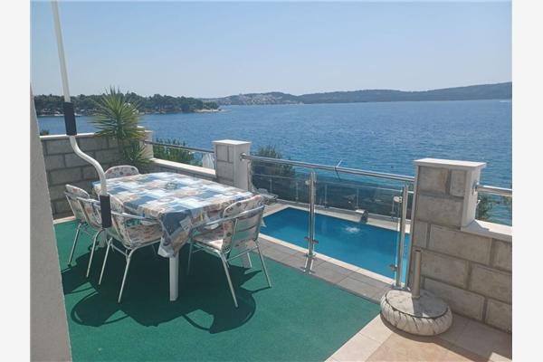 Apartment A3, for 6 persons