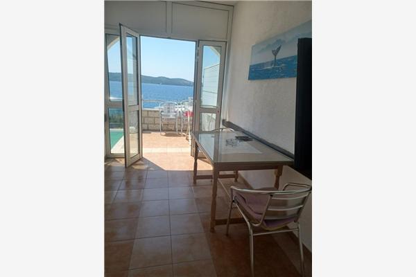 Apartment A3, for 6 persons