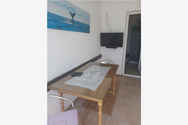 Apartment A3, for 6 persons