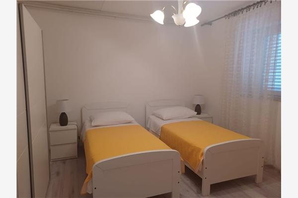 Apartment A3, for 6 persons