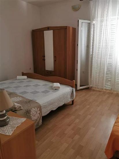 Apartment A3, for 6 persons