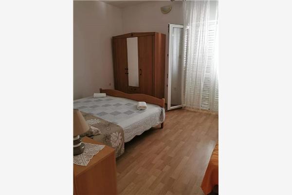 Apartment A3, for 6 persons