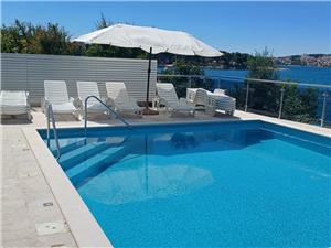 Apartment Split and Trogir riviera,BookMarijaFrom 1032 zl