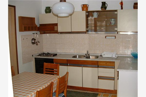 Apartment A1, for 6 persons