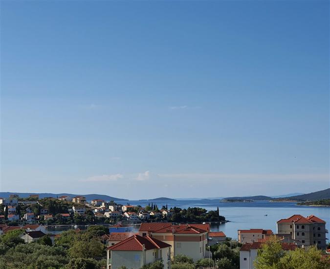 Apartment A2, for 3 persons