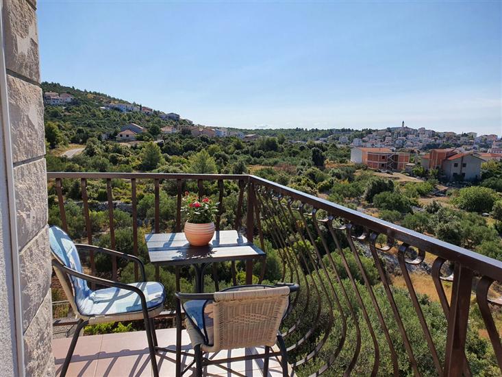 Apartment A2, for 3 persons