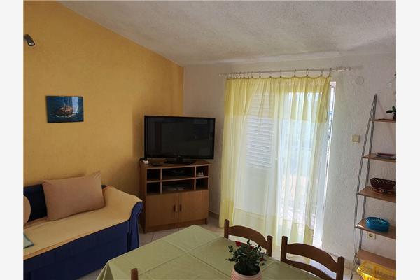 Apartment A2, for 3 persons