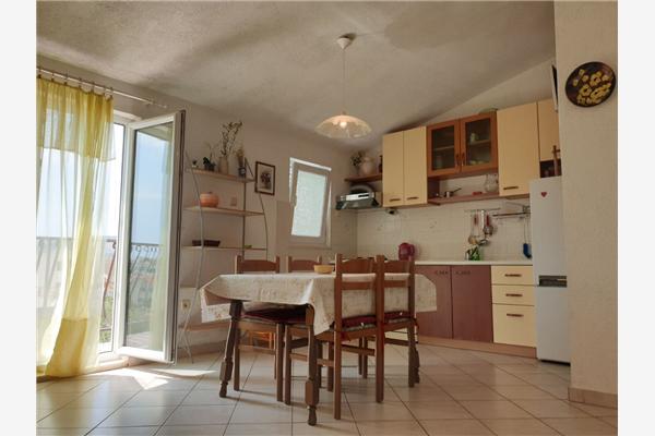 Apartment A2, for 3 persons