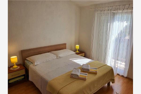 Apartment A2, for 3 persons