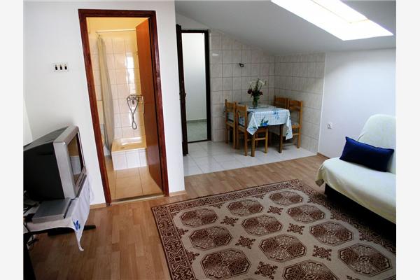 Apartment A1, for 3 persons