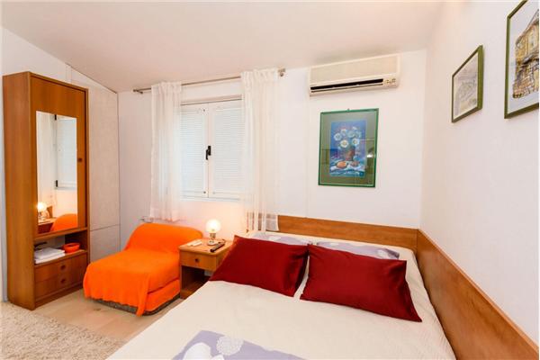 Apartment A2, for 2 persons
