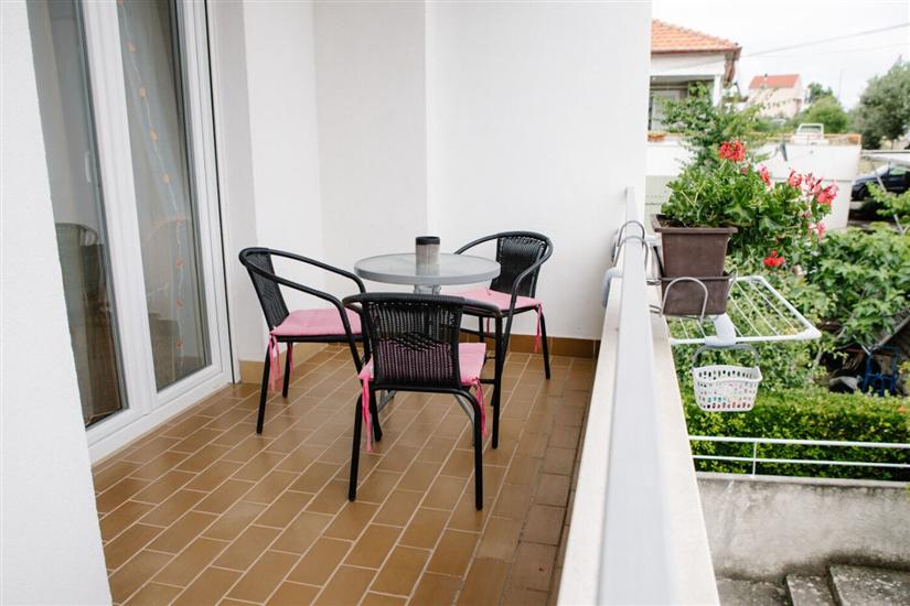 Apartment A2, for 3 persons