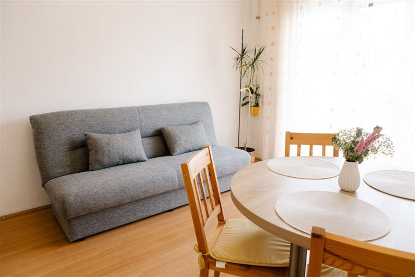 Apartment A2, for 3 persons