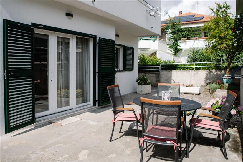 Apartment A1, for 3 persons