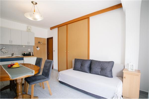 Apartment A1, for 3 persons