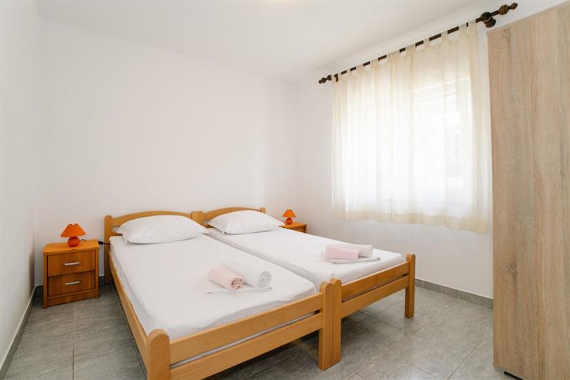 Apartment A1, for 3 persons