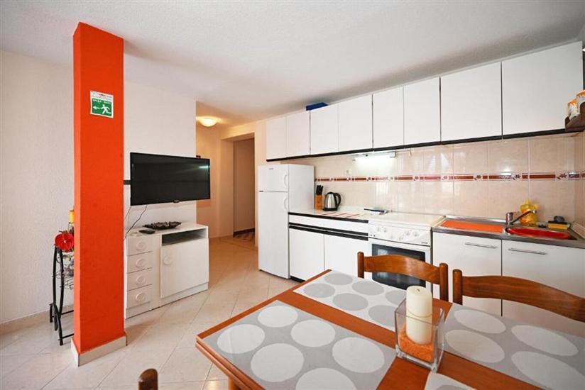 Apartment A1, for 4 persons
