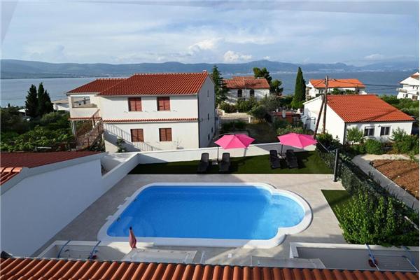 Apartment A3, for 6 persons