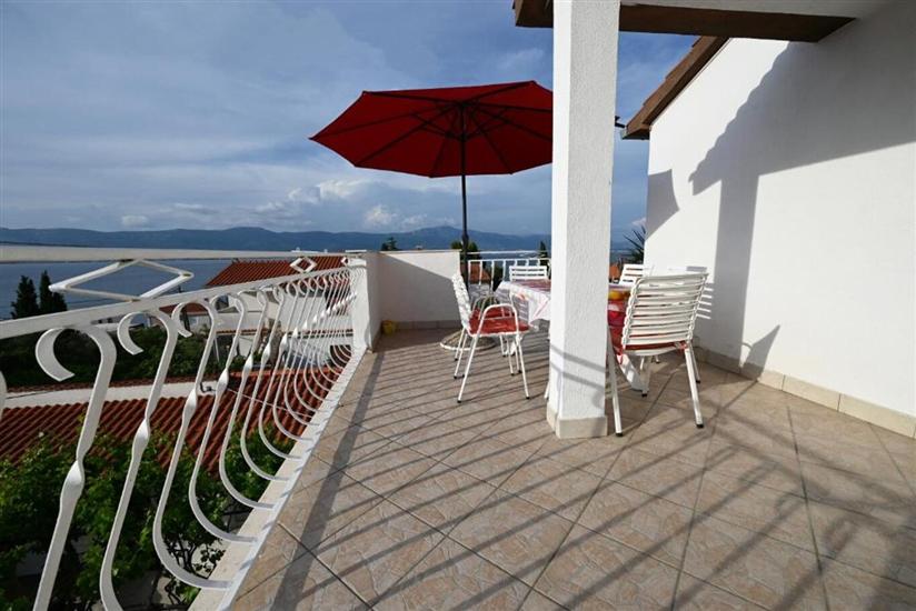 Apartment A3, for 6 persons