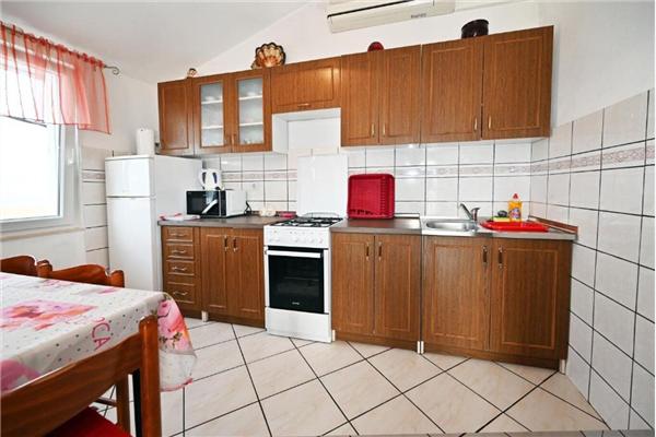 Apartment A3, for 6 persons