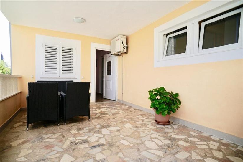 Apartment A5, for 3 persons