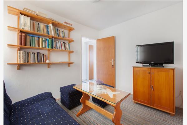 Apartment A1, for 6 persons