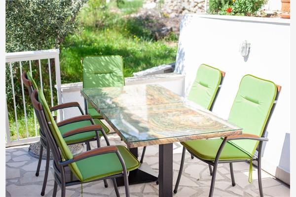 Apartment A2, for 6 persons