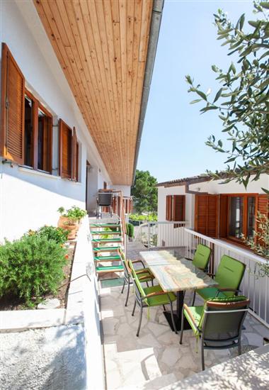 Apartment A2, for 6 persons