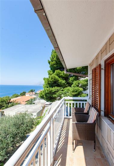 Apartment A2, for 6 persons