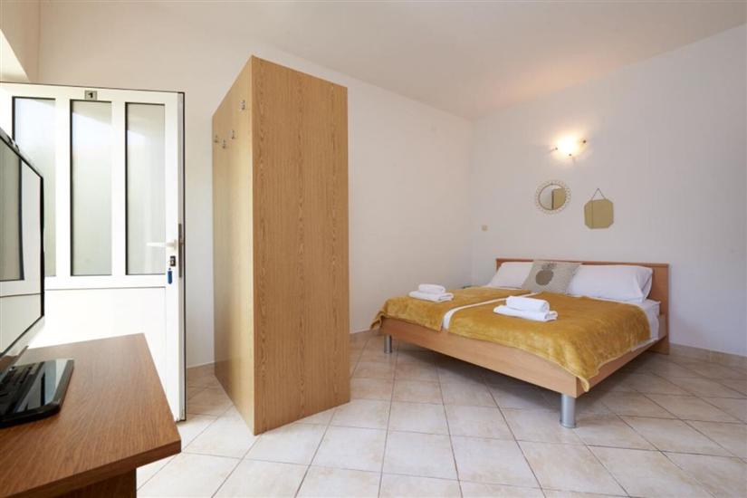 Apartment A1, for 2 persons