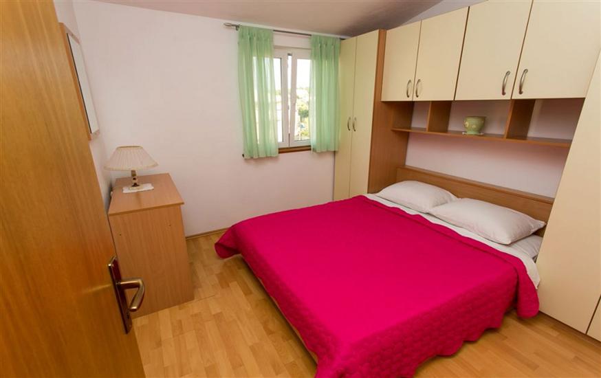 Apartment A4, for 4 persons