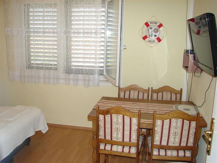 Apartment A1, for 4 persons