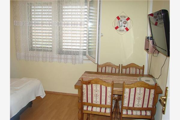 Apartment A1, for 4 persons