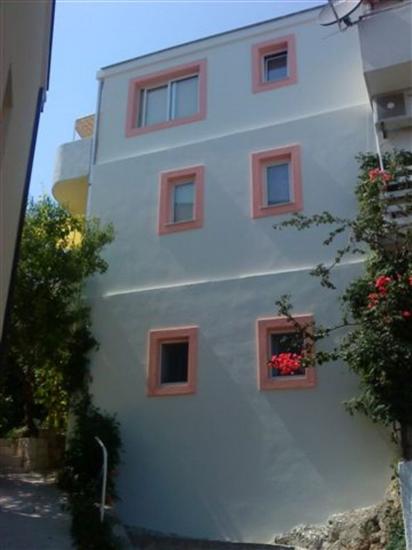Apartments Vrtina