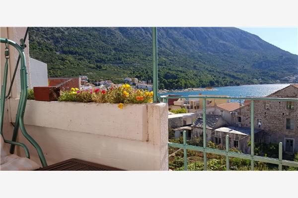 Apartment A1, for 5 persons