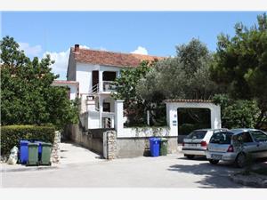 Beachfront accommodation Zadar riviera,BookStipeFrom 111 €