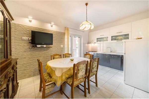 Lägenhet A1, för 6 personer