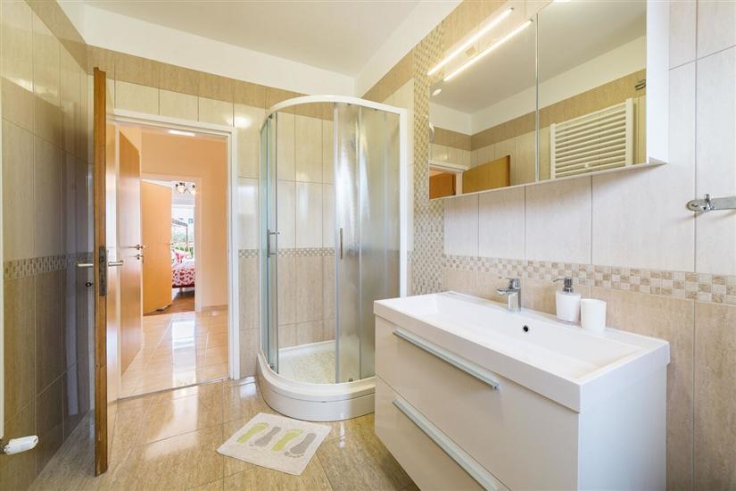 Lägenhet A1, för 6 personer