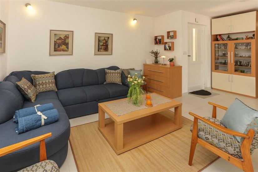 House K1, for 8 persons