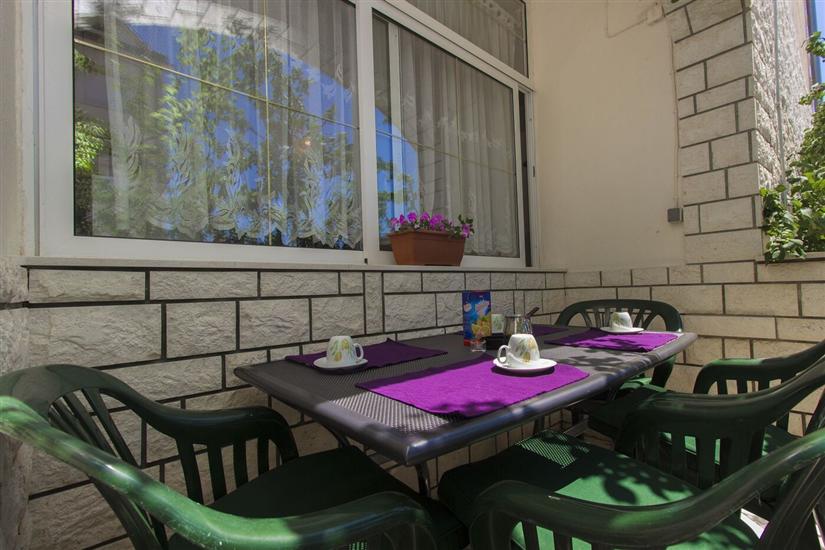 Apartment A1, for 4 persons