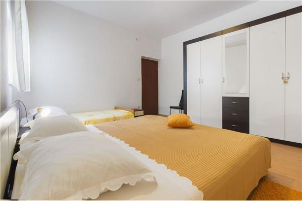 Apartment A1, for 4 persons