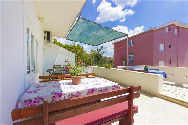 Apartment A2, for 4 persons