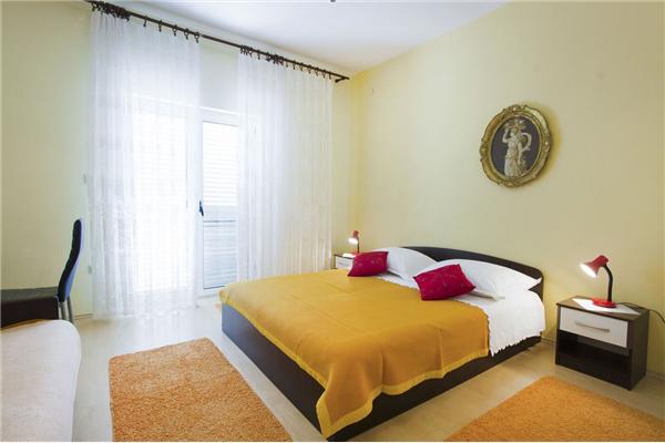 Apartment A2, for 4 persons