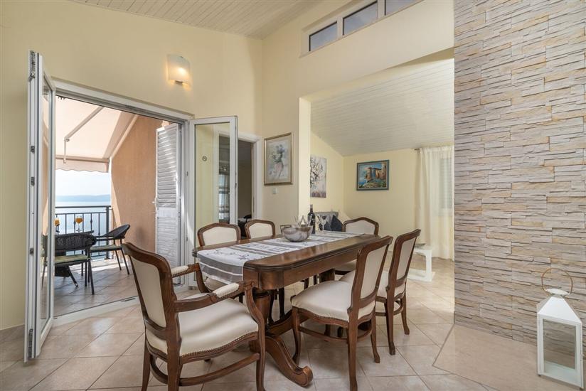 Apartment A1, for 6 persons