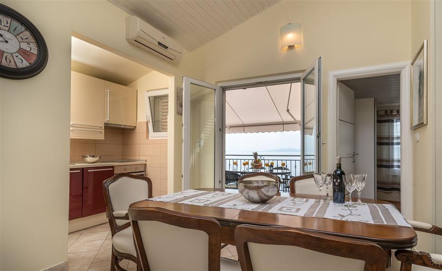 Apartment A1, for 6 persons