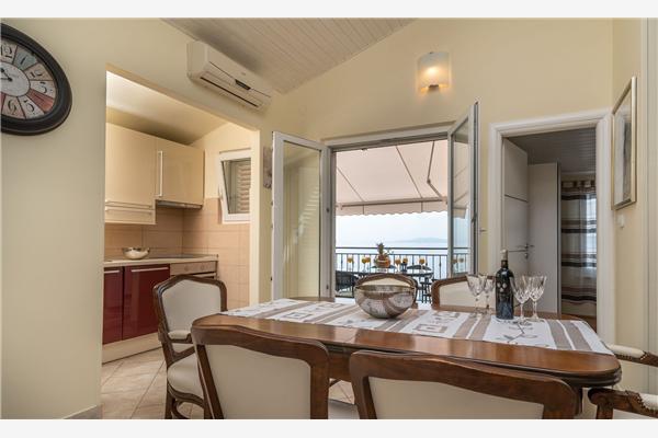 Apartment A1, for 6 persons