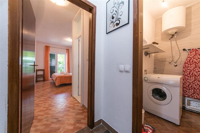 Apartment A1, for 5 persons